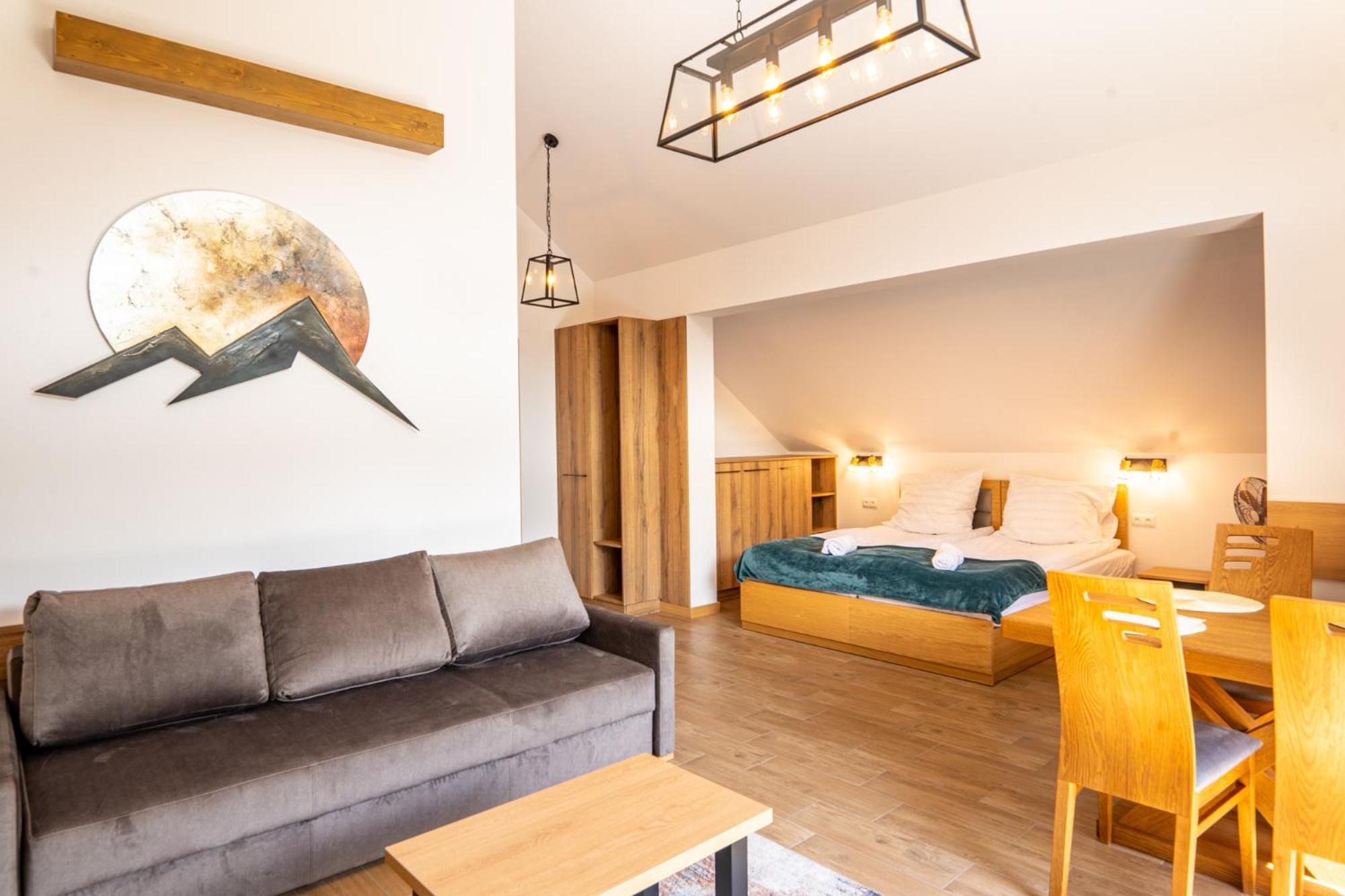 Apartamenty Mariza Szczawnica Jaworki: Mountain Retreat with Heated Pool & Sauna Exterior photo
